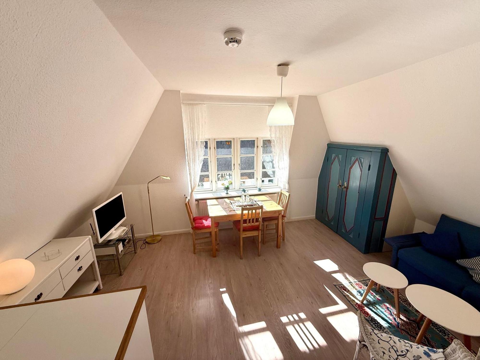 Reetstuebchen Apartment Ниблум Екстериор снимка